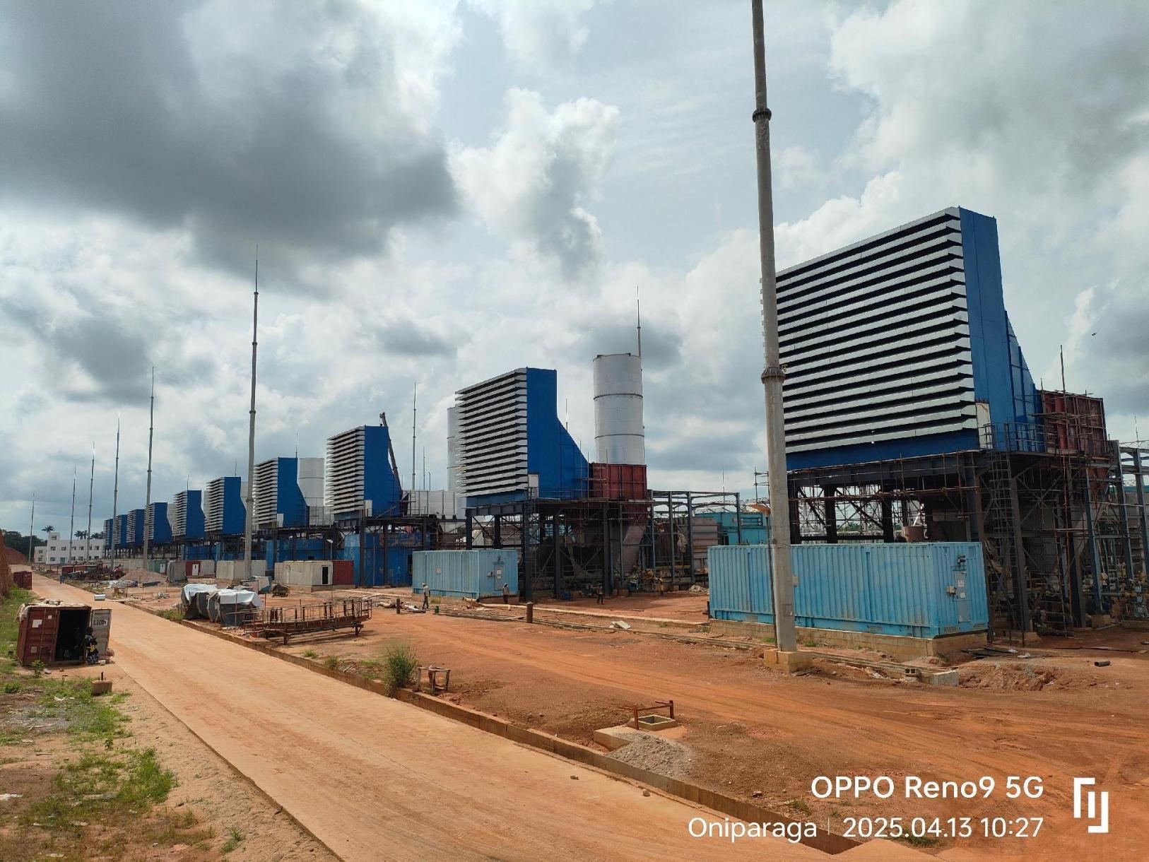 阿杰班代莱电厂项目